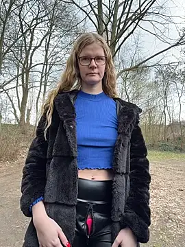 Bikergirl 97 online show from March 10, 2026, 10:30 am