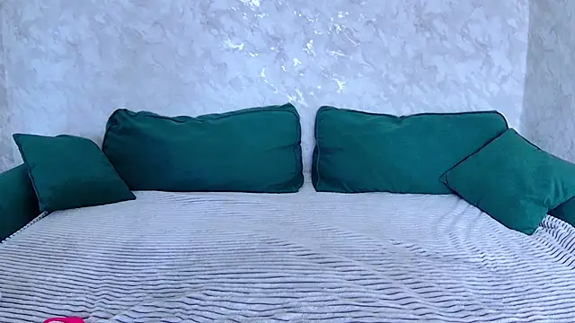 AliceSinner online show from October 9, 2025, 8:26 am