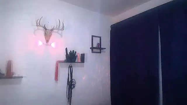 Snapshot of DakariaHills_ chatting on July 15, 2026, 3:46 am DakariaHills online show from July 15, 2026, 3:46 am