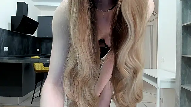 Snapshot of Kitty_Player chatting on April 25, 2026, 1:41 pm Kitty Player online show from April 25, 2026, 1:41 pm