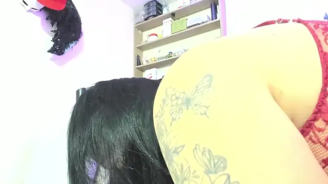 Clunita online show from March 24, 2026, 10:43 pm