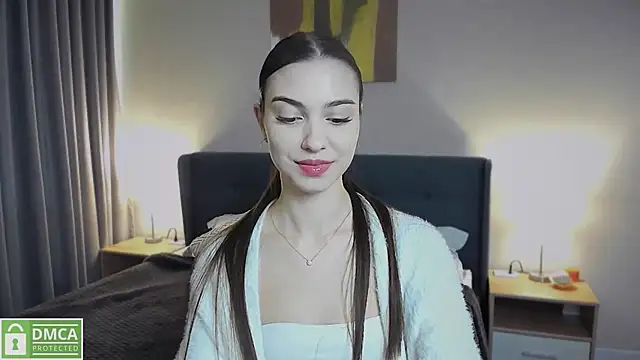 Snapshot of elza_rose chatting on April 25, 2026, 10:40 am elza rose online show from April 25, 2026, 10:40 am