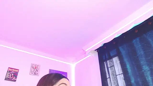 Snapshot of Anna_belly chatting on October 31, 2025, 2:35 pm Anna belly online show from October 31, 2025, 2:35 pm