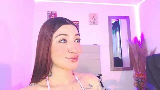 Snapshot of Anna_belly chatting on November 12, 2025, 1:26 pm Anna belly online show from November 12, 2025, 1:26 pm