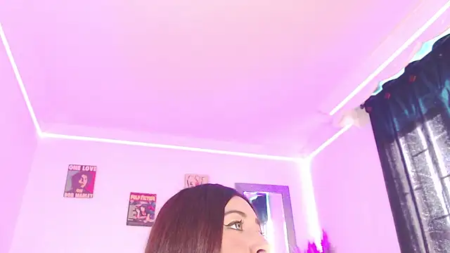 Snapshot of Anna_belly chatting on November 14, 2025, 5:27 pm Anna belly online show from November 14, 2025, 5:27 pm