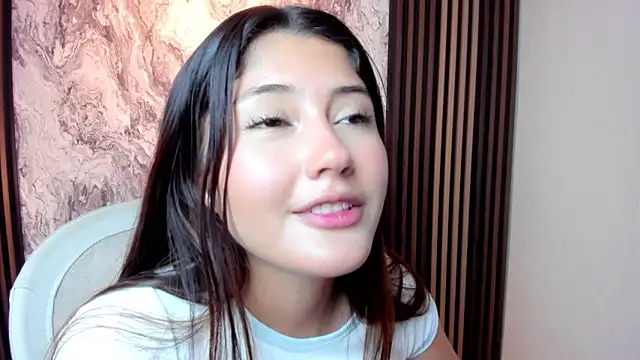 Snapshot of amy_innocent_1 chatting on April 3, 2026, 9:54 pm amy innocent 1 online show from April 3, 2026, 9:54 pm
