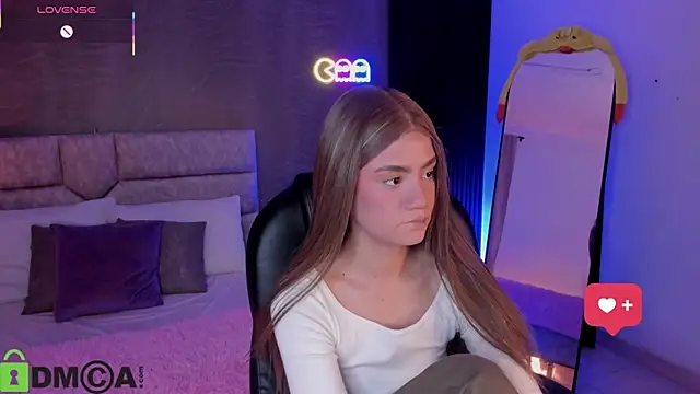 Arinextdoor online show from January 13, 2026, 2:26 am