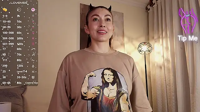 siren indira  online show from March 5, 2026, 9:54 pm