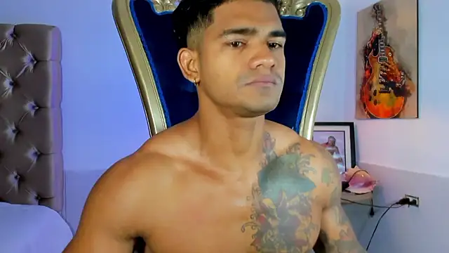 antonio  444 online show from January 17, 2026, 8:51 am