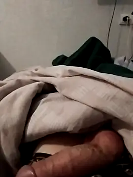 hornny boy35 online show from April 26, 2026, 4:54 am