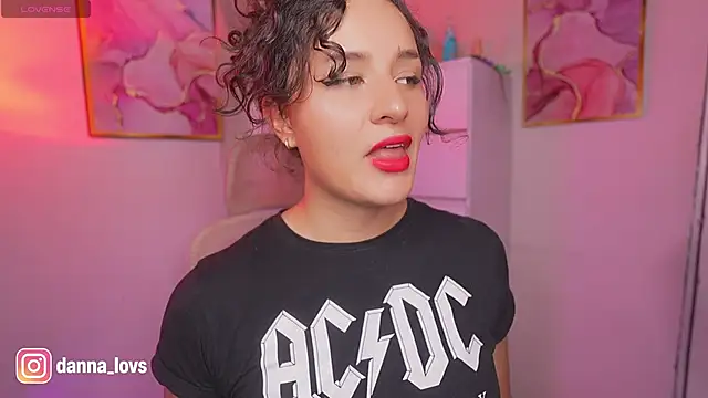 Snapshot of Dannaa_Lovs chatting on November 12, 2025, 6:56 pm Dannaa Lovs online show from November 12, 2025, 6:56 pm