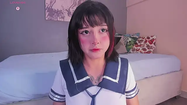 Snapshot of Blue_Sixx chatting on April 11, 2026, 10:35 pm Blue Sixx online show from April 11, 2026, 10:35 pm