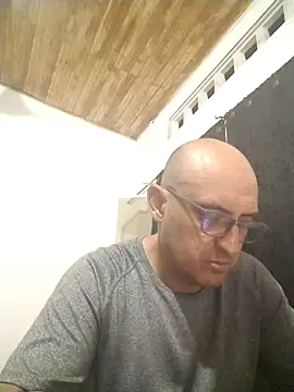 Snapshot of jorge406 chatting on March 4, 2026, 11:45 pm jorge406 online show from March 4, 2026, 11:45 pm