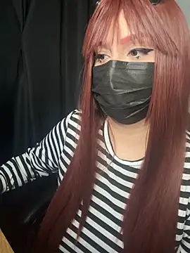 Snapshot of Anonnymsk chatting on October 1, 2025, 5:56 am Anonnymsk online show from October 1, 2025, 5:56 am