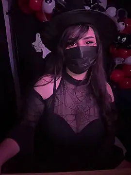 Snapshot of Anonnymsk chatting on November 1, 2025, 5:14 am Anonnymsk online show from November 1, 2025, 5:14 am