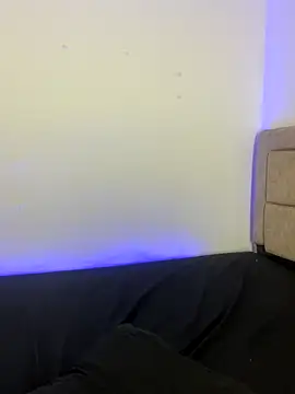 Snapshot of EmilyNoir1 chatting on November 3, 2025, 11:30 pm EmilyNoir1 online show from November 3, 2025, 11:30 pm