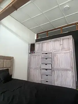 EmilyNoir1 online show from March 14, 2026, 9:32 pm