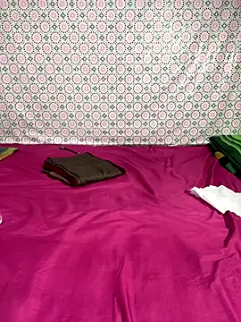 Snapshot of chandiqueen chatting on October 19, 2025, 8:33 pm chandiqueen online show from October 19, 2025, 8:33 pm