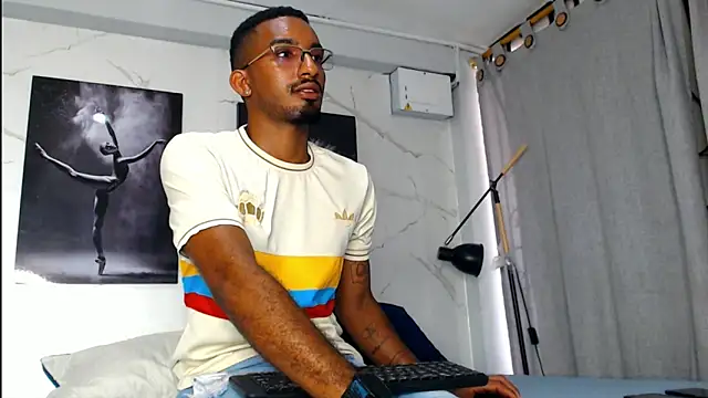 Darwin mayo online show from January 6, 2026, 6:23 pm