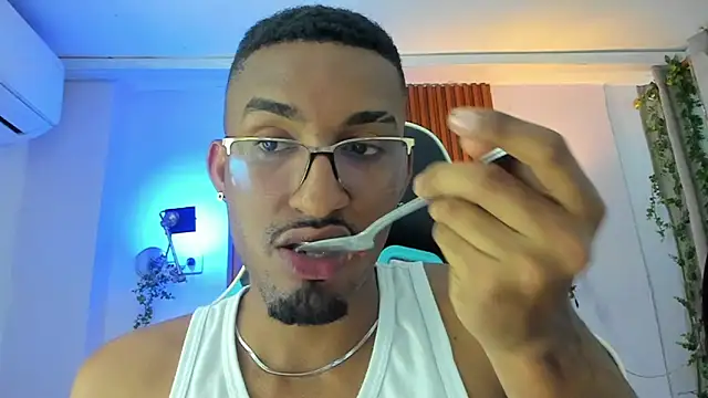 Darwin mayo online show from March 11, 2026, 5:40 pm