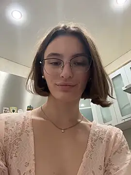 Snapshot of ZariaFlame chatting on October 10, 2025, 9:15 pm ZariaFlame online show from October 10, 2025, 9:15 pm