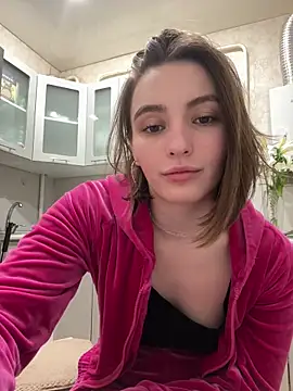 Snapshot of ZariaFlame chatting on February 15, 2026, 10:41 pm ZariaFlame online show from February 15, 2026, 10:41 pm