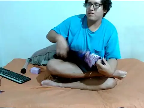 Snapshot of MeisanPaul chatting on November 20, 2025, 5:41 am MeisanPaul online show from November 20, 2025, 5:41 am