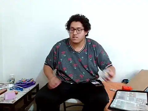 Snapshot of MeisanPaul chatting on November 27, 2025, 9:04 pm MeisanPaul online show from November 27, 2025, 9:04 pm