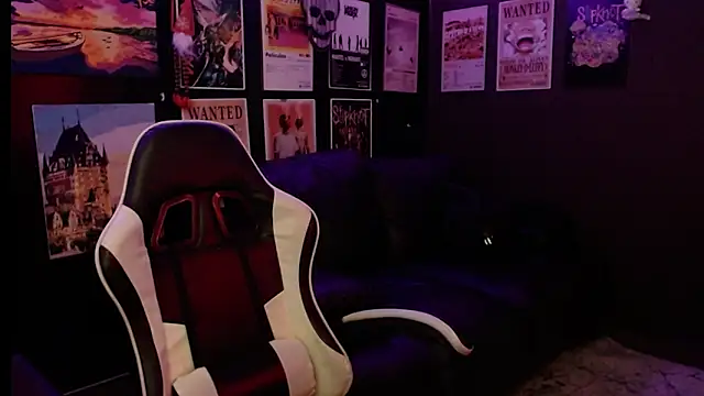 Snapshot of Ravendark_ chatting on January 31, 2026, 7:12 pm Ravendark online show from January 31, 2026, 7:12 pm