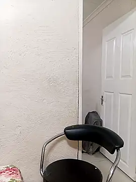 GoldSnowXxX online show from November 8, 2025, 5:05 pm