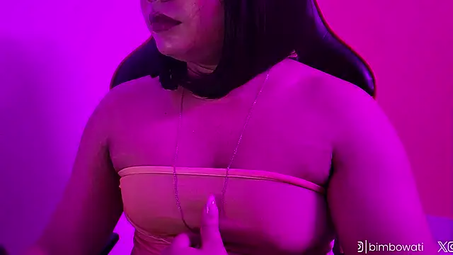 Snapshot of Bimbowati chatting on May 25, 2026, 4:28 pm Bimbowati online show from May 25, 2026, 4:28 pm