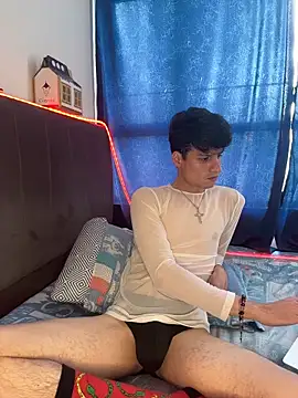 Snapshot of Davidkarr chatting on October 29, 2025, 8:30 pm Davidkarr online show from October 29, 2025, 8:30 pm