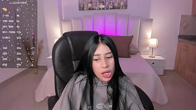 Snapshot of miranda_crawfor chatting on September 20, 2025, 12:21 pm miranda crawfor online show from September 20, 2025, 12:21 pm