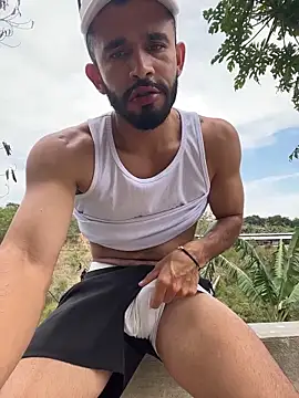 Snapshot of Jacksonfranco chatting on February 15, 2026, 4:50 pm Jacksonfranco online show from February 15, 2026, 4:50 pm