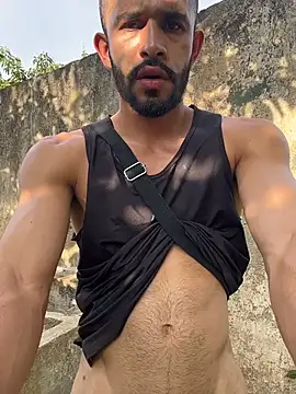 Snapshot of Jacksonfranco chatting on October 31, 2025, 9:22 pm Jacksonfranco online show from October 31, 2025, 9:22 pm