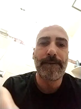 Snapshot of Bohhhhrm chatting on February 10, 2026, 9:03 pm Bohhhhrm online show from February 10, 2026, 9:03 pm