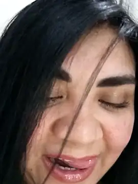 francheskaaaaaaaa22ot online show from September 12, 2025, 6:18 pm