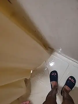 Snapshot of catluvr999 chatting on March 3, 2026, 1:01 am catluvr999 online show from March 3, 2026, 1:01 am