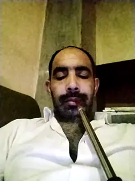 Snapshot of salimbasha chatting on February 2, 2026, 10:09 pm salimbasha online show from February 2, 2026, 10:09 pm