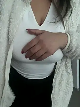 Snapshot of eli5566 chatting on January 7, 2026, 12:10 pm eli5566 online show from January 7, 2026, 12:10 pm