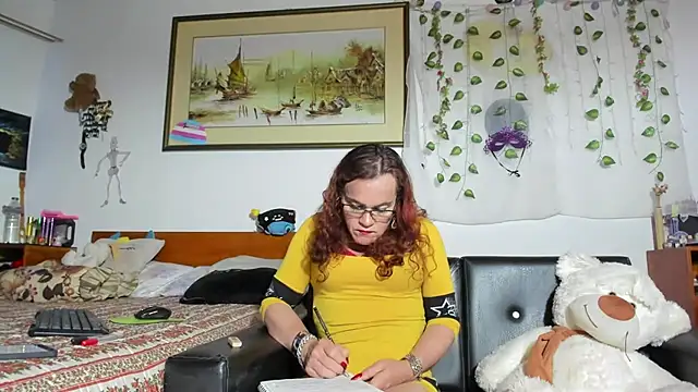Snapshot of Mishell_Bons chatting on April 30, 2026, 9:41 pm Mishell Bons online show from April 30, 2026, 9:41 pm