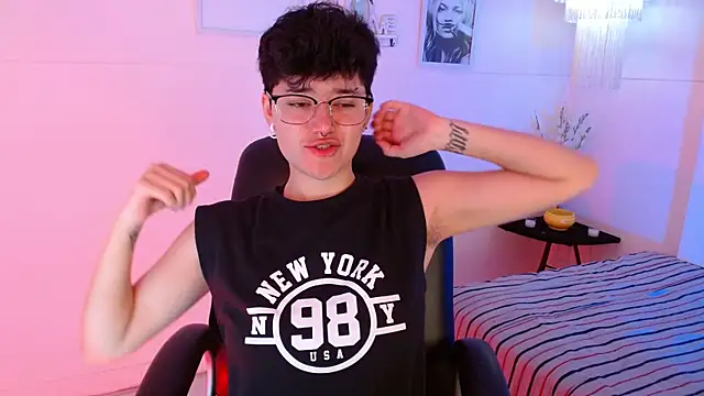 Snapshot of jeroharper chatting on September 17, 2025, 2:19 pm jeroharper online show from September 17, 2025, 2:19 pm