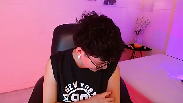 Snapshot of jeroharper chatting on November 28, 2025, 4:07 pm jeroharper online show from November 28, 2025, 4:07 pm