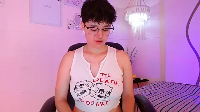 Snapshot of jeroharper chatting on September 14, 2025, 6:52 pm jeroharper online show from September 14, 2025, 6:52 pm