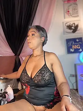 Snapshot of skarlleth_11 chatting on December 1, 2025, 3:24 pm skarlleth 11 online show from December 1, 2025, 3:24 pm