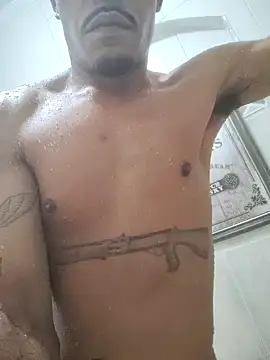 Snapshot of lacoste12 chatting on December 18, 2025, 12:38 am lacoste12 online show from December 18, 2025, 12:38 am