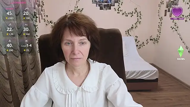 Lia Tito online show from October 18, 2025, 6:04 am