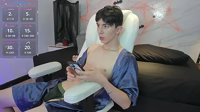 mathias saenz online show from October 23, 2025, 7:01 pm