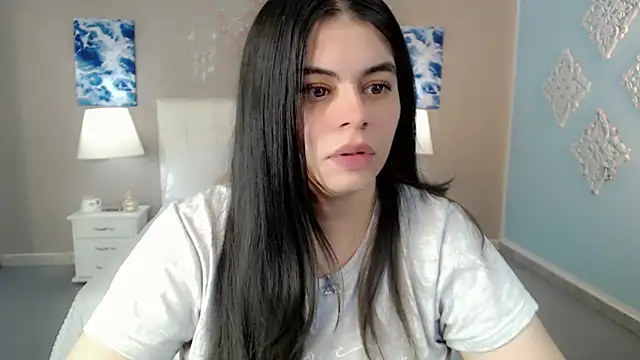 Snapshot of maddissonivanova chatting on November 9, 2025, 1:42 am maddissonivanova online show from November 9, 2025, 1:42 am