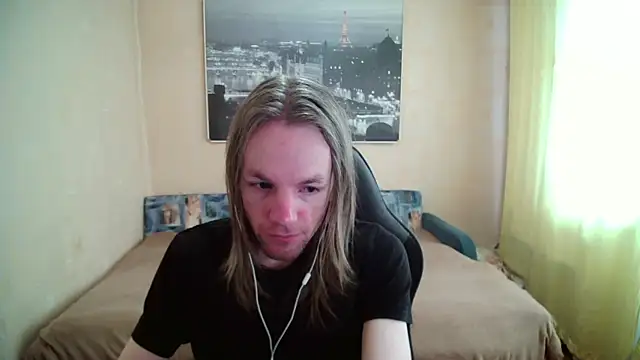 Snapshot of AdamDickens chatting on April 21, 2026, 9:49 am AdamDickens online show from April 21, 2026, 9:49 am